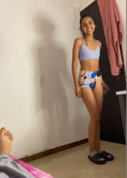 La prima andaba de curiosa+ Vídeo Full 6