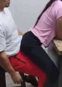 Enseñandole a jugar en el celular a tu primita + VIDEITOS 7