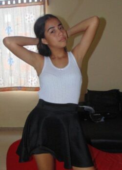 Morra Del Colegio Divina Y Putita En El Hotel 6