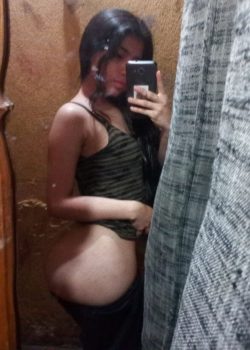 COMPAÑERa de clases CULONA en su casa 2