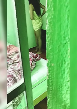 CASA de mis TÍOS y Cuando Subí al CUARTO de mi PRIMA se ESTABA VISTIENDO 26