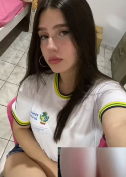 Pendeja tetona de 19 años cogiendo con su compañero 9
