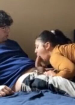 Despues de la universidad a follar en su casa 7