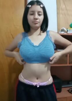Divina Estudiante De La Prepa + Vídeo Viral 5
